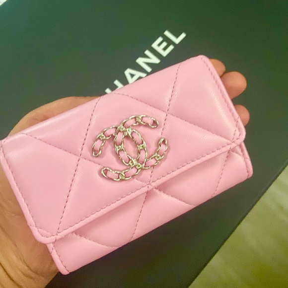 New🔥Chanel 19 small flap wallet - Picture 9 of 9
